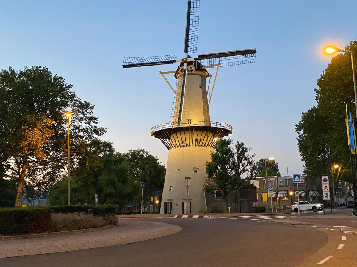 Hotel Cafe The Windmill Східам Екстер'єр фото